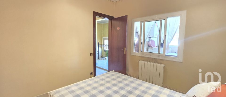 Casa 5 habitacions de 195 m² a Sabadell (08202)