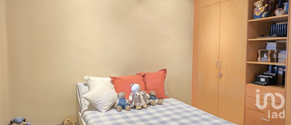 Casa 5 habitacions de 195 m² a Sabadell (08202)