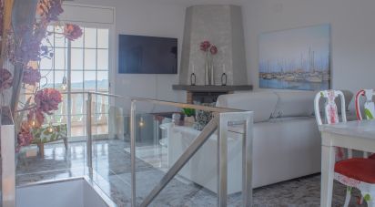 Casa 4 habitaciones de 100 m² en Canyelles (08811)