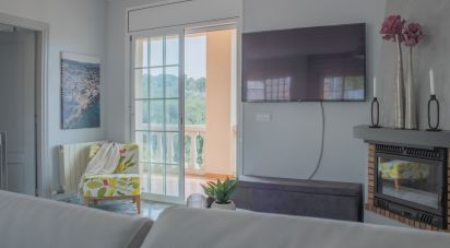 Casa 4 habitaciones de 100 m² en Canyelles (08811)