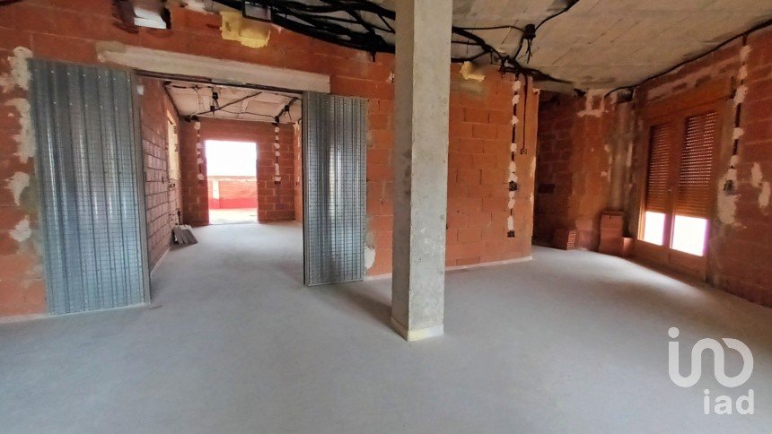 Casa 3 habitaciones de 211 m² en Ráfol de Salem (46843)