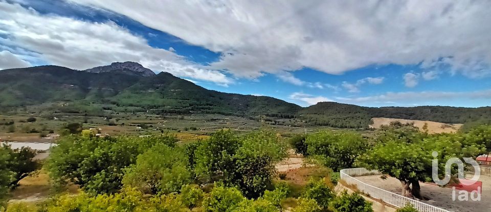 Casa 3 habitaciones de 211 m² en Ráfol de Salem (46843)