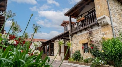 House 12 bedrooms of 700 m² in Miengo (39310)