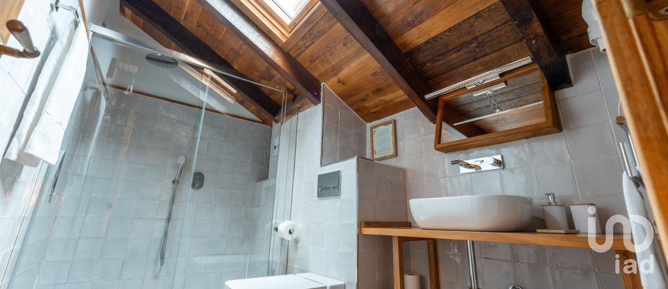 Maison 12 chambres de 700 m² à Miengo (39310)