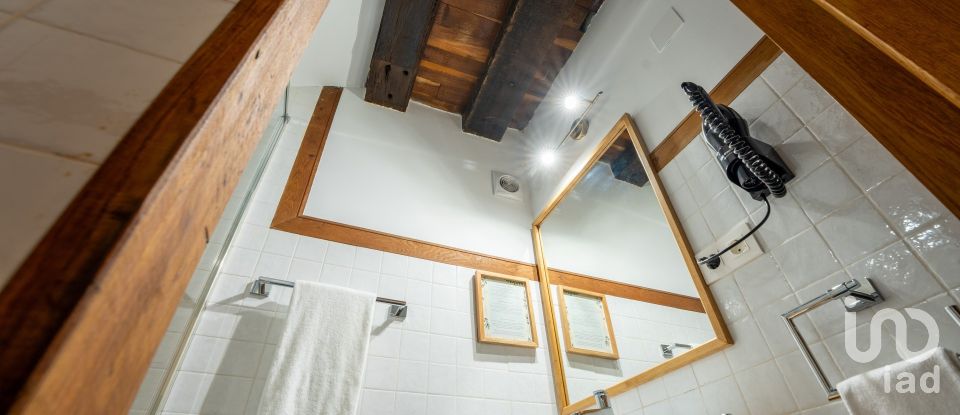 Maison 12 chambres de 700 m² à Miengo (39310)