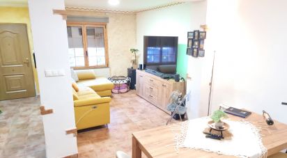 Apartment in house 3 bedrooms of 150 m² in Casa Los Molinos (03640)