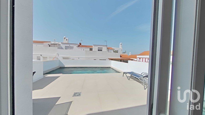 Casa 3 habitaciones de 114 m² en Chiclana de la Frontera (11130)