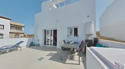 Casa 3 habitaciones de 114 m² en Chiclana de la Frontera (11130)