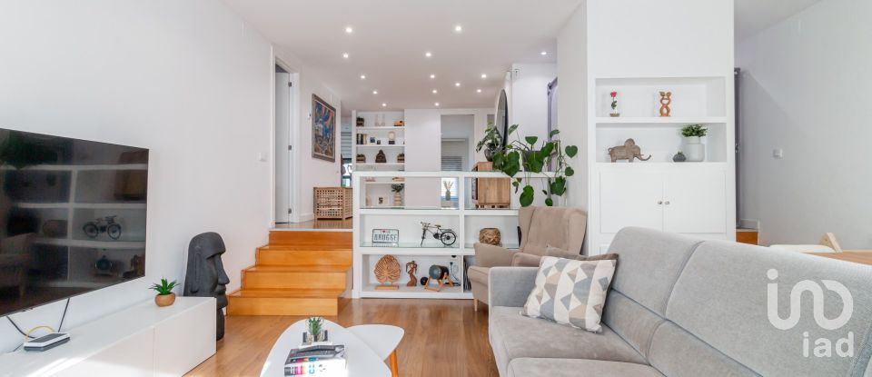 Apartment 3 bedrooms of 115 m² in Madrid (28054)