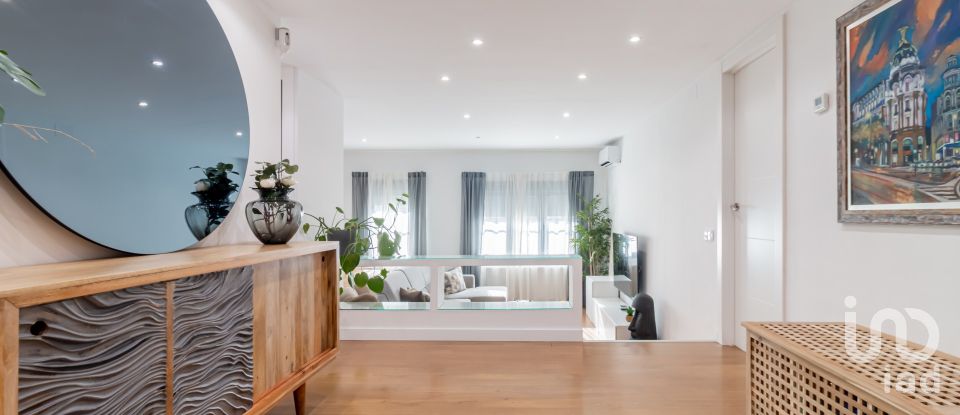 Apartment 3 bedrooms of 115 m² in Madrid (28054)