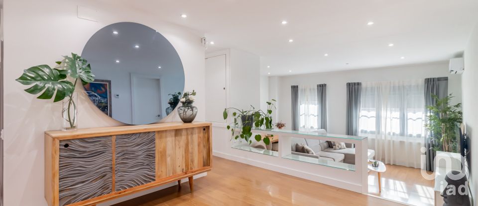 Apartment 3 bedrooms of 115 m² in Madrid (28054)