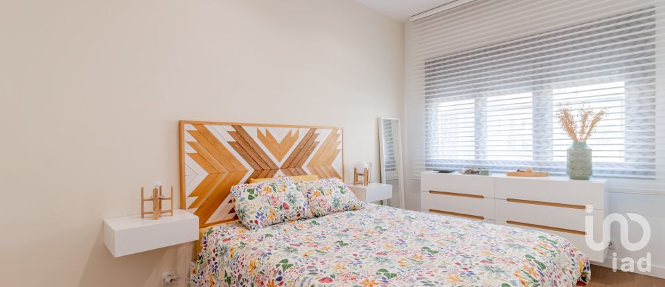 Apartment 3 bedrooms of 115 m² in Madrid (28054)