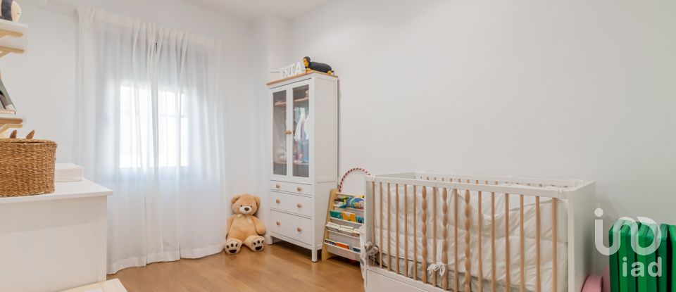 Apartment 3 bedrooms of 115 m² in Madrid (28054)