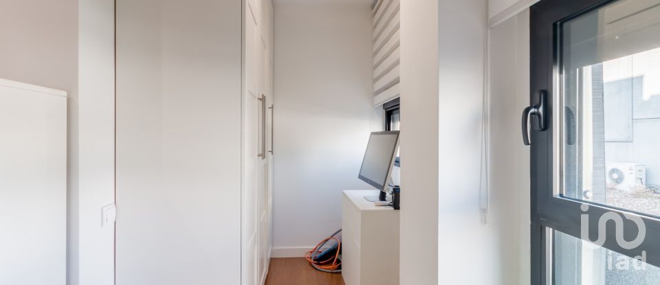 Apartment 3 bedrooms of 115 m² in Madrid (28054)