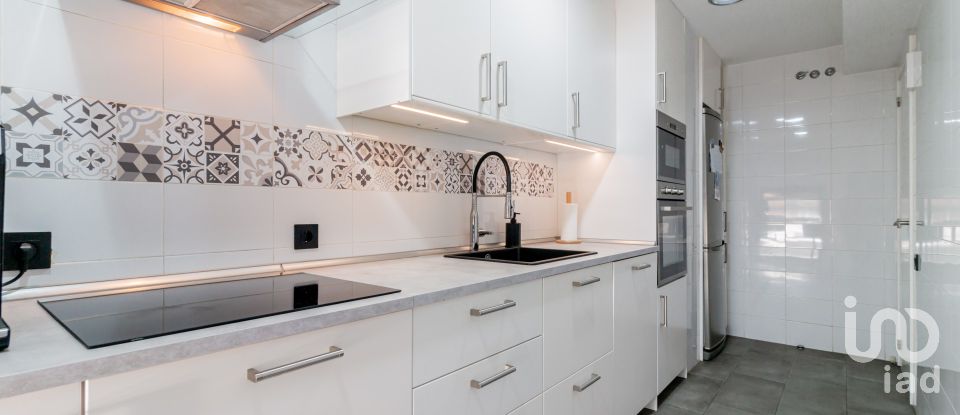 Apartment 3 bedrooms of 115 m² in Madrid (28054)