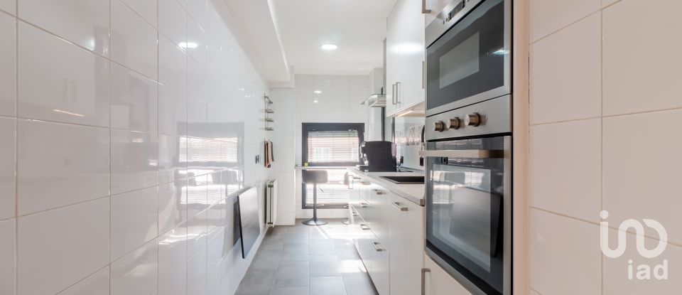 Apartment 3 bedrooms of 115 m² in Madrid (28054)