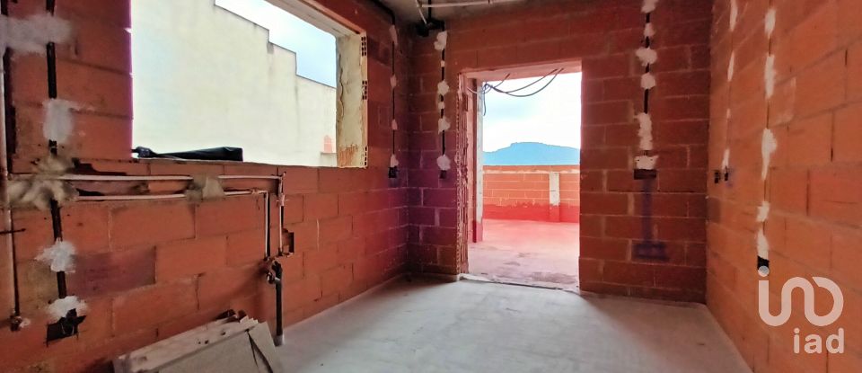 Casa 3 habitaciones de 211 m² en Ráfol de Salem (46843)