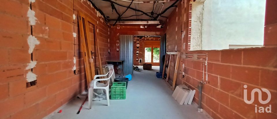 Casa 3 habitaciones de 211 m² en Ráfol de Salem (46843)