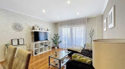 Piso 3 habitaciones de 120 m² en A Eirexe (36967)