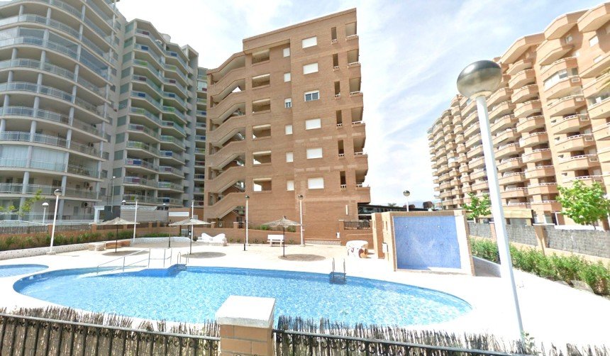 Piso 2 habitaciones de 58 m² en Oropesa/Oropesa del Mar (12594)