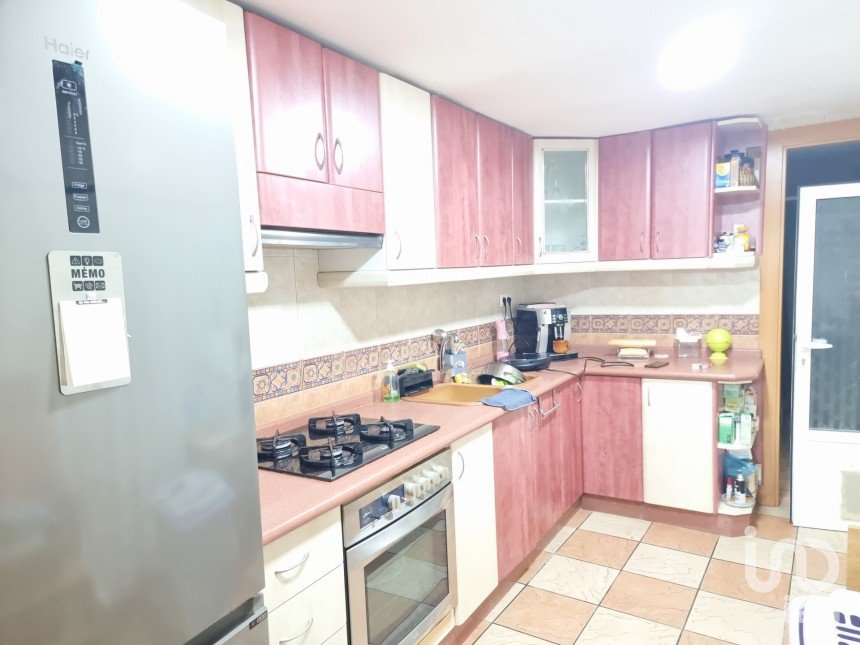 Apartment in house  3 bedrooms of 150 m² in Casa Los Molinos (03640)