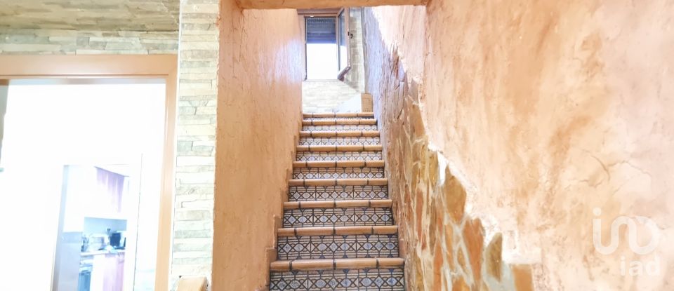 Apartment in house  3 bedrooms of 150 m² in Casa Los Molinos (03640)