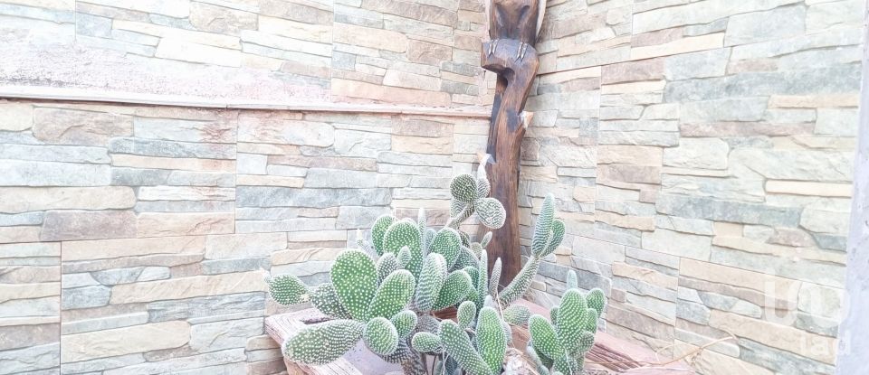 Apartment in house  3 bedrooms of 150 m² in Casa Los Molinos (03640)