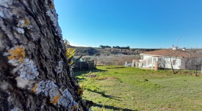 Land of 795 m² in Quer (19209)