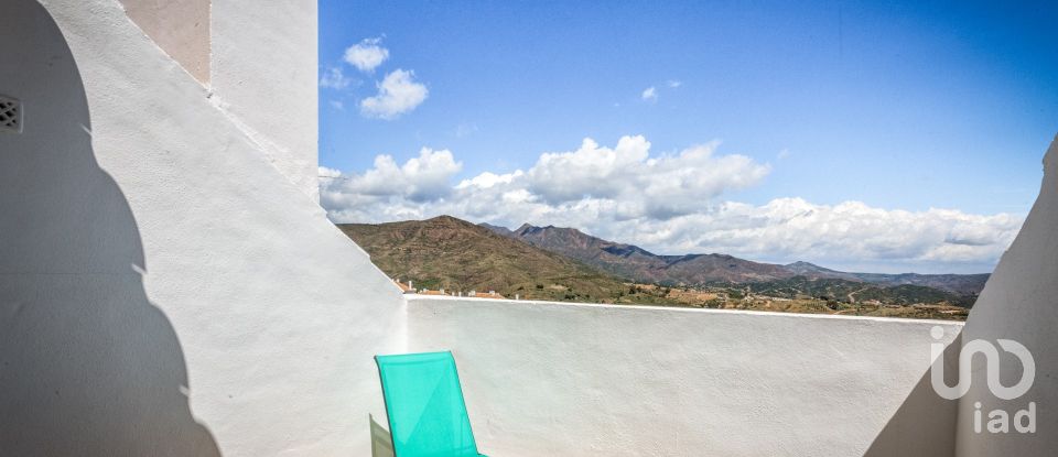 Casa 3 habitaciones de 220 m² en Mijas (29649)