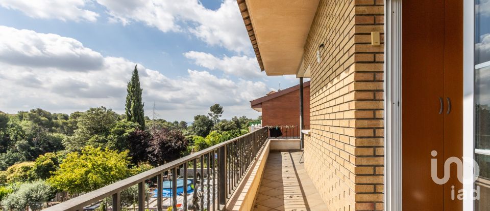 Casa 3 habitaciones de 281 m² en Sentmenat (08181)