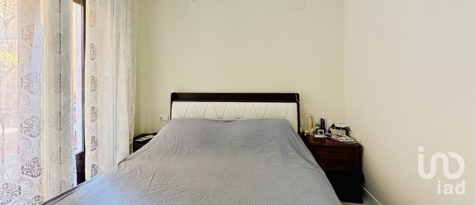 Apartment 4 bedrooms of 180 m² in Alicante/Alacant (03001)