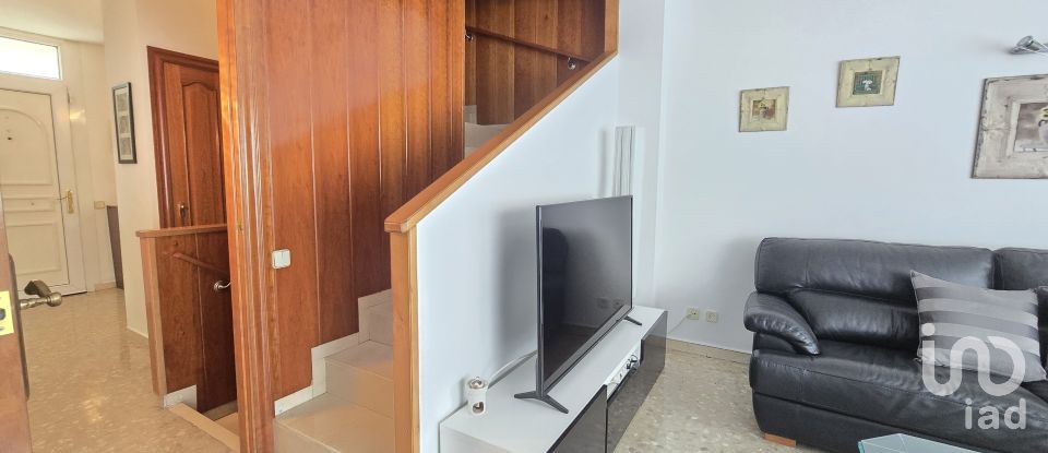 Casa 4 habitacions de 219 m² a Sabadell (08207)