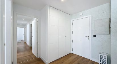 Apartment 3 bedrooms of 137 m² in Portonovo (36970)