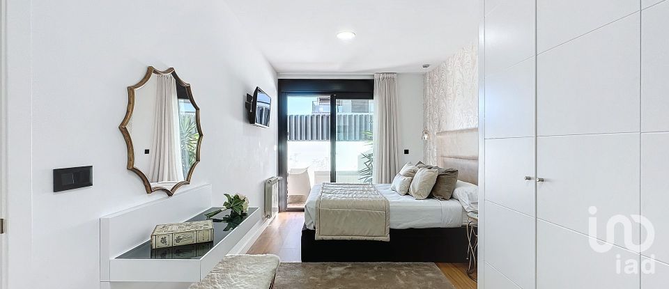 Piso 3 habitaciones de 137 m² en Portonovo (36970)