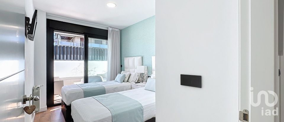 Piso 3 habitaciones de 137 m² en Portonovo (36970)