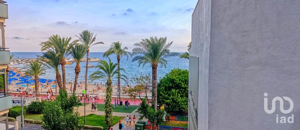 Piso 3 habitaciones de 55 m² en Benidorm (03501)