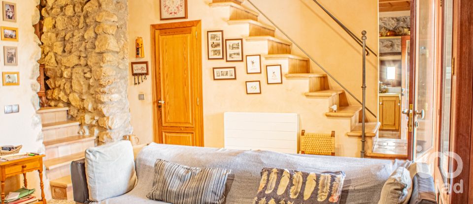 Casa rústica 2 habitaciones de 260 m² en Andratx (07150)