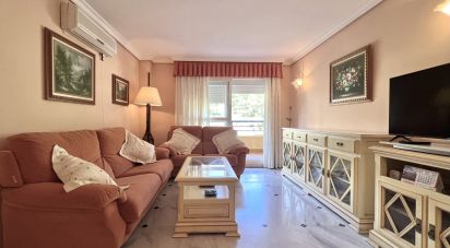 Piso 3 habitaciones de 114 m² en Torremolinos (29620)