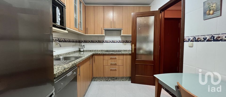 Piso 3 habitaciones de 114 m² en Torremolinos (29620)