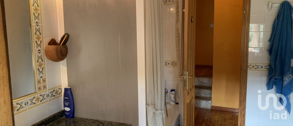 Casa 5 habitacions de 470 m² a Velliza (47131)