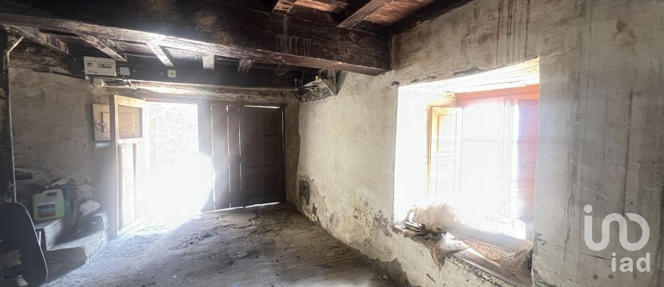 Village house 0 bedrooms of 106 m² in Buelles (33694)