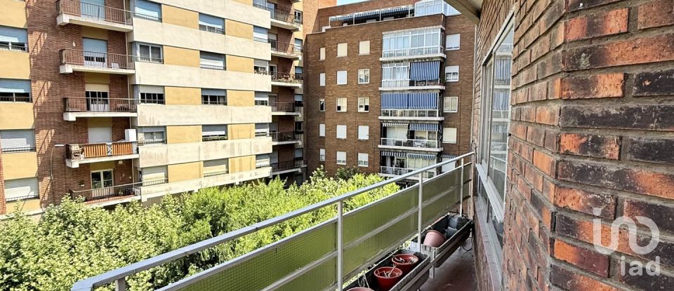 Pis 4 habitacions de 107 m² a León (24002)