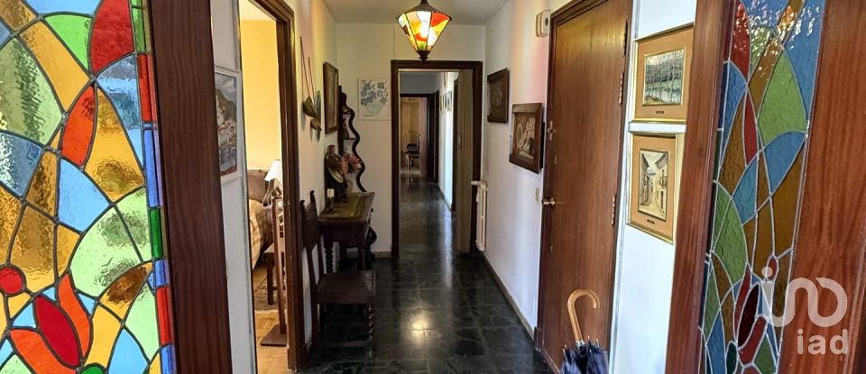 Pis 4 habitacions de 107 m² a León (24002)