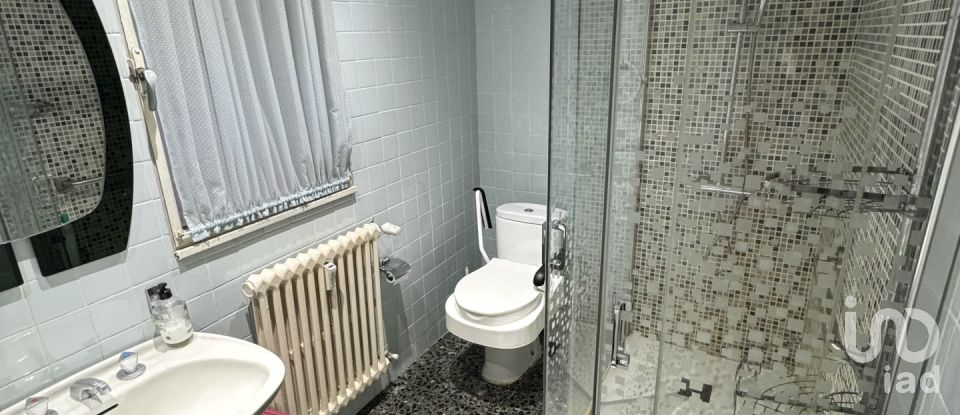 Pis 4 habitacions de 107 m² a León (24002)