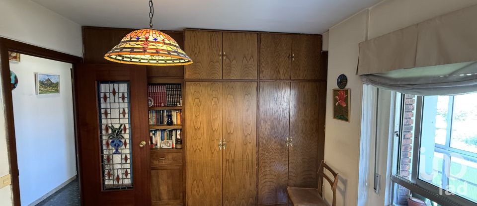 Pis 4 habitacions de 107 m² a León (24002)