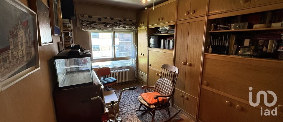 Pis 4 habitacions de 107 m² a León (24002)