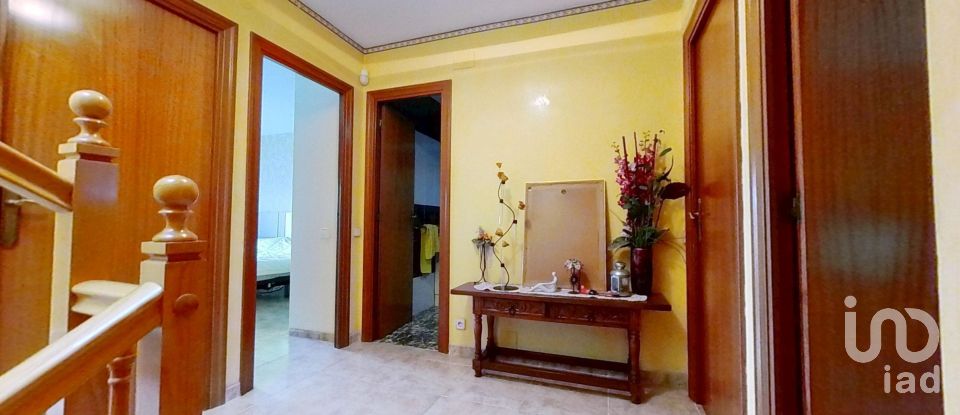 Casa 4 habitacions de 162 m² a Llorenç del Penedès (43712)