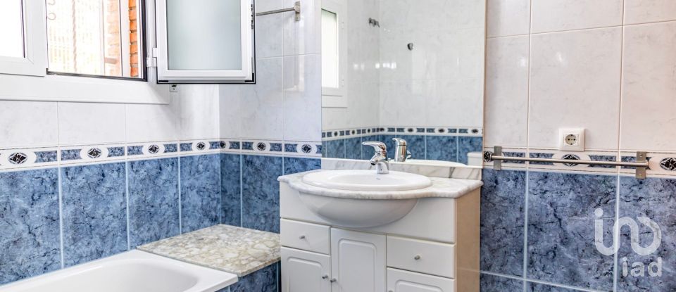 Chalet 6 habitaciones de 230 m² en Argentona (08310)