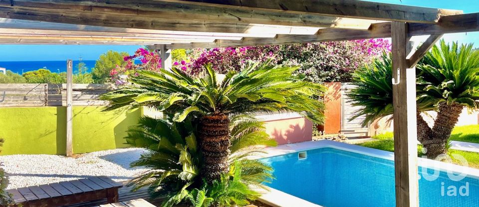 House 4 bedrooms of 185 m² in Peñiscola (12598)