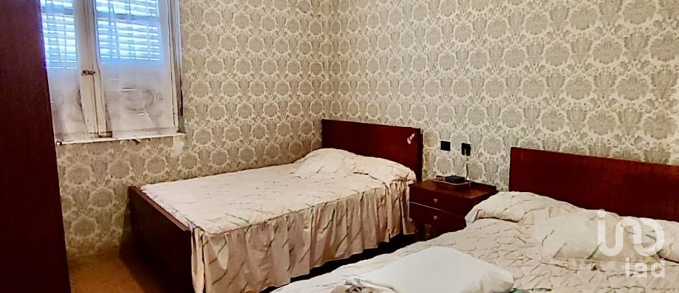 Casa rústica 5 habitacions de 499 m² a San Cristóbal de la Polantera (24795)